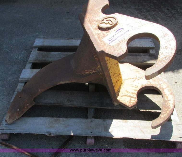 image for item E5148 Frost ripper for excavator