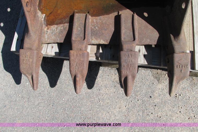 image for item E5149 Caterpillar excavator bucket