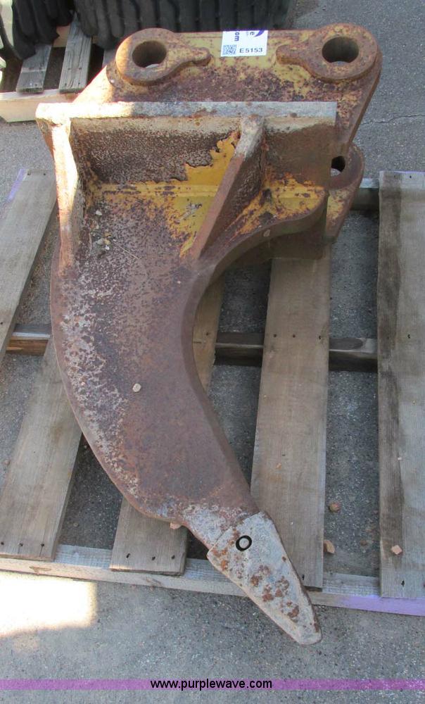 image for item E5153 Frost ripper for excavator