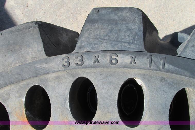 image for item E5154 (4) solid skid steer tires
