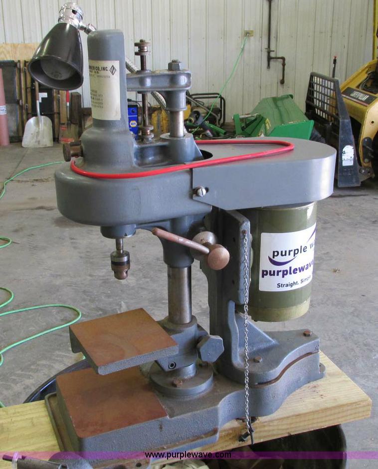 image for item E5155 High speed electric drilling machine with Wolf Craft 640 router station