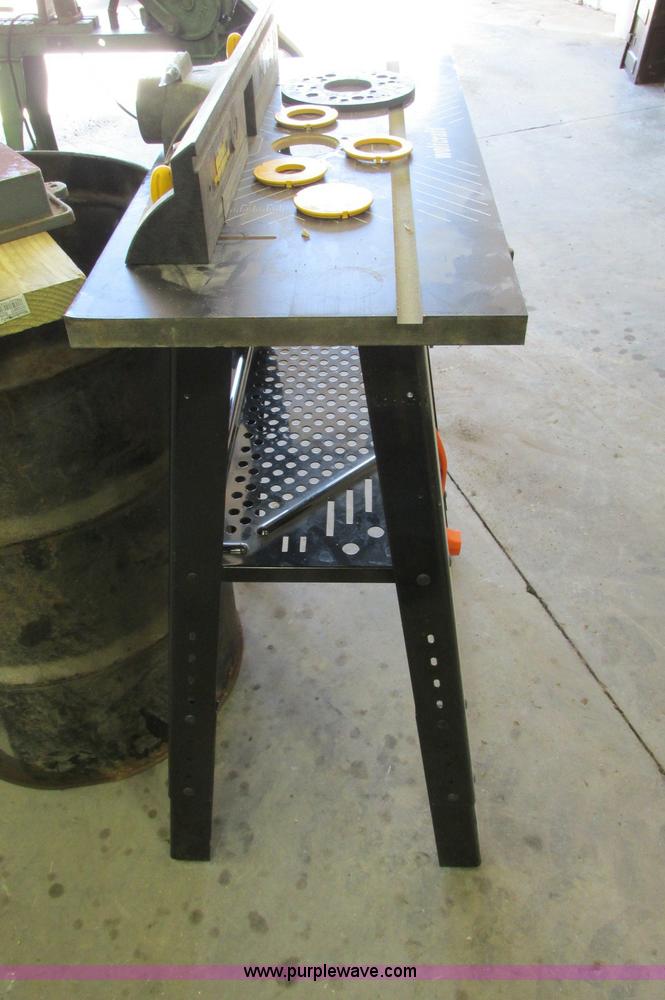 image for item E5155 High speed electric drilling machine with Wolf Craft 640 router station