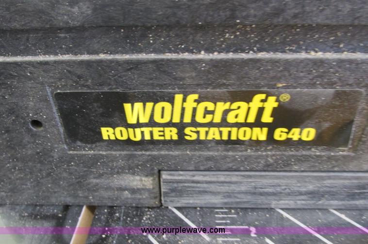 image for item E5155 High speed electric drilling machine with Wolf Craft 640 router station