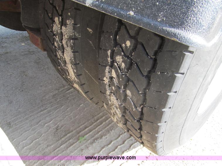 image for item F8561 1996 Kenworth W900 semi truck