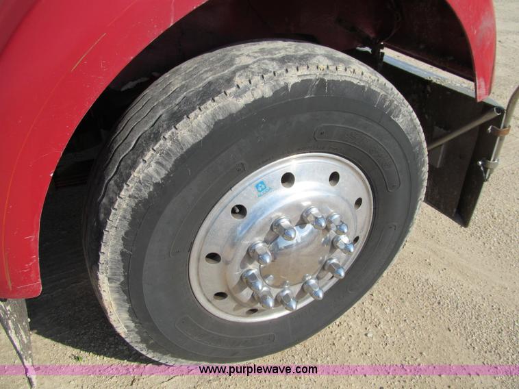 image for item F8561 1996 Kenworth W900 semi truck