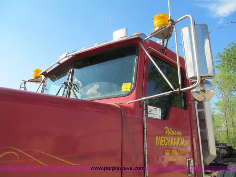 image for item F8561 1996 Kenworth W900 semi truck