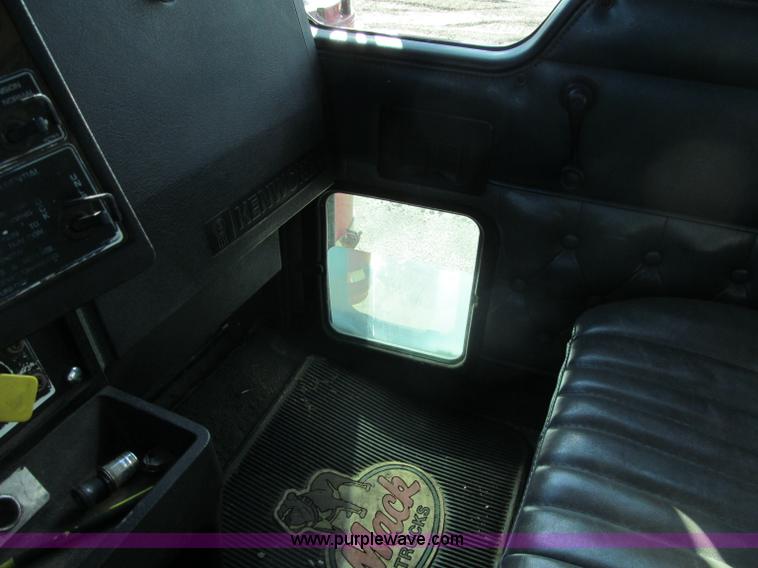 image for item F8561 1996 Kenworth W900 semi truck