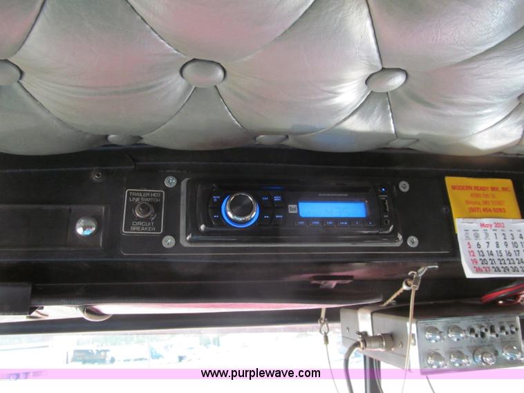 image for item F8561 1996 Kenworth W900 semi truck