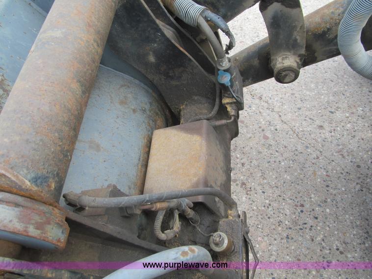image for item F8583 1999 Caterpillar 416CIT backhoe