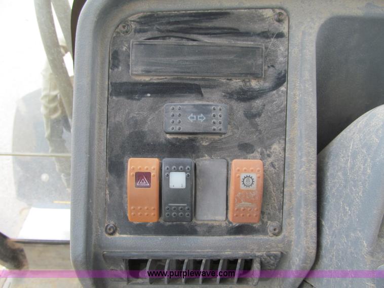 image for item F8583 1999 Caterpillar 416CIT backhoe