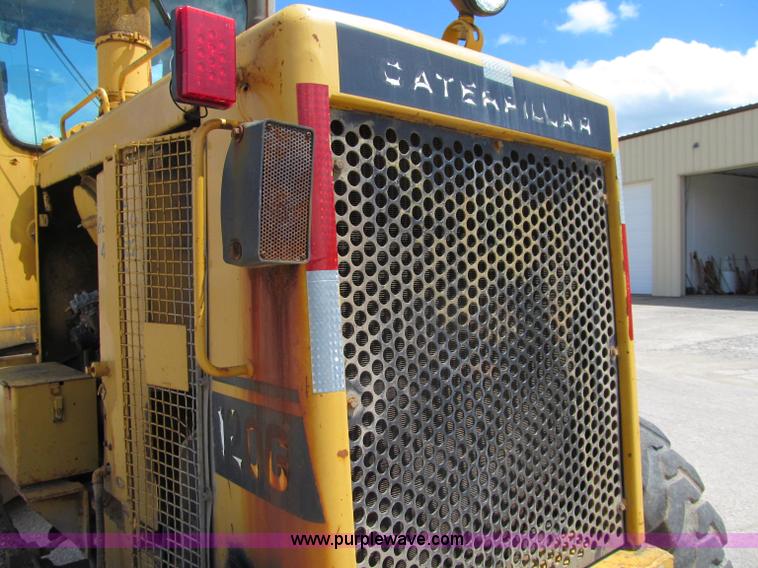 image for item F8585 1977 Caterpillar 120G articulated motor grader