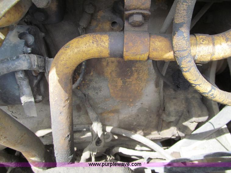 image for item F8585 1977 Caterpillar 120G articulated motor grader