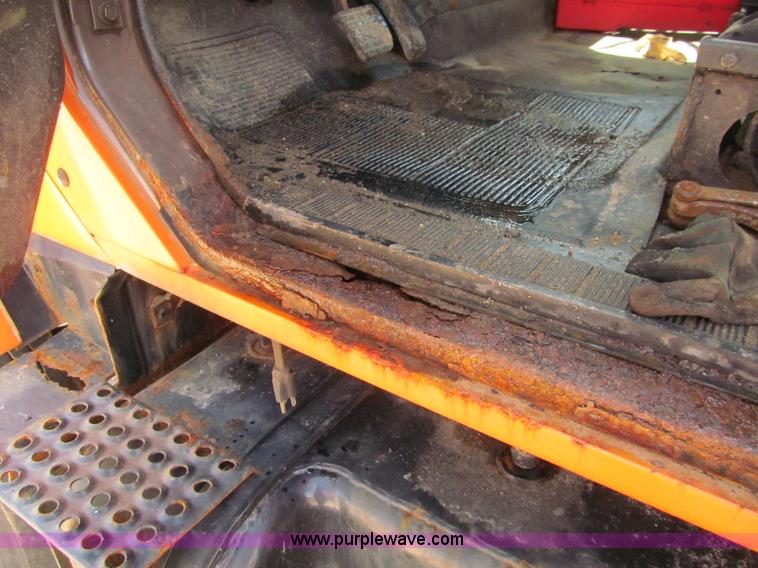 image for item F8586 1991 International 2554 dump truck