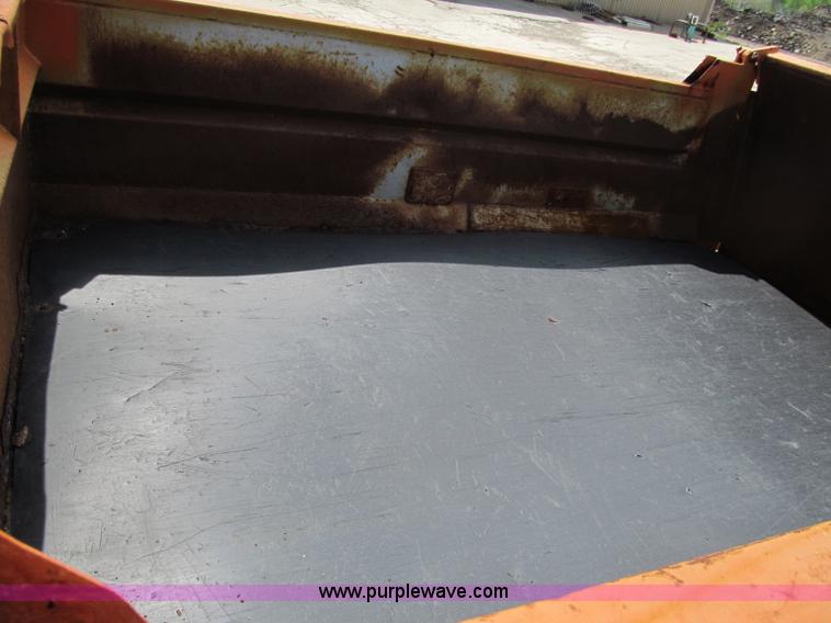 image for item F8586 1991 International 2554 dump truck