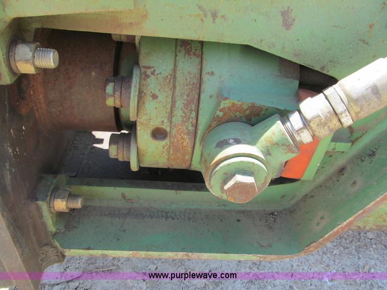 image for item G2990 Tramac hydraulic breaker