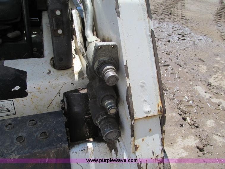 image for item G8692 2005 Bobcat T190 skid steer