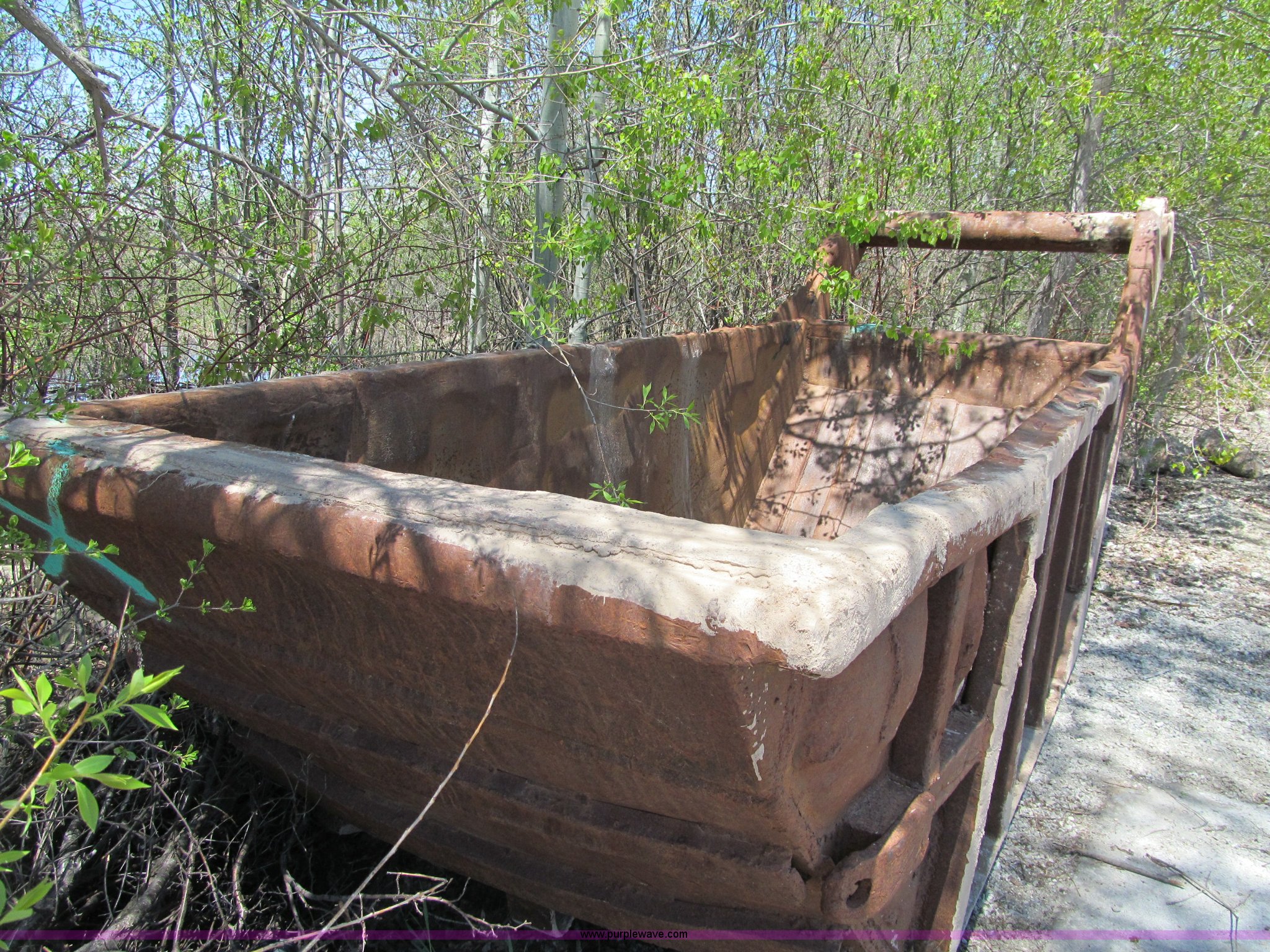 Portable rock box in Appleton, WI Item G2985 sold Purple Wave