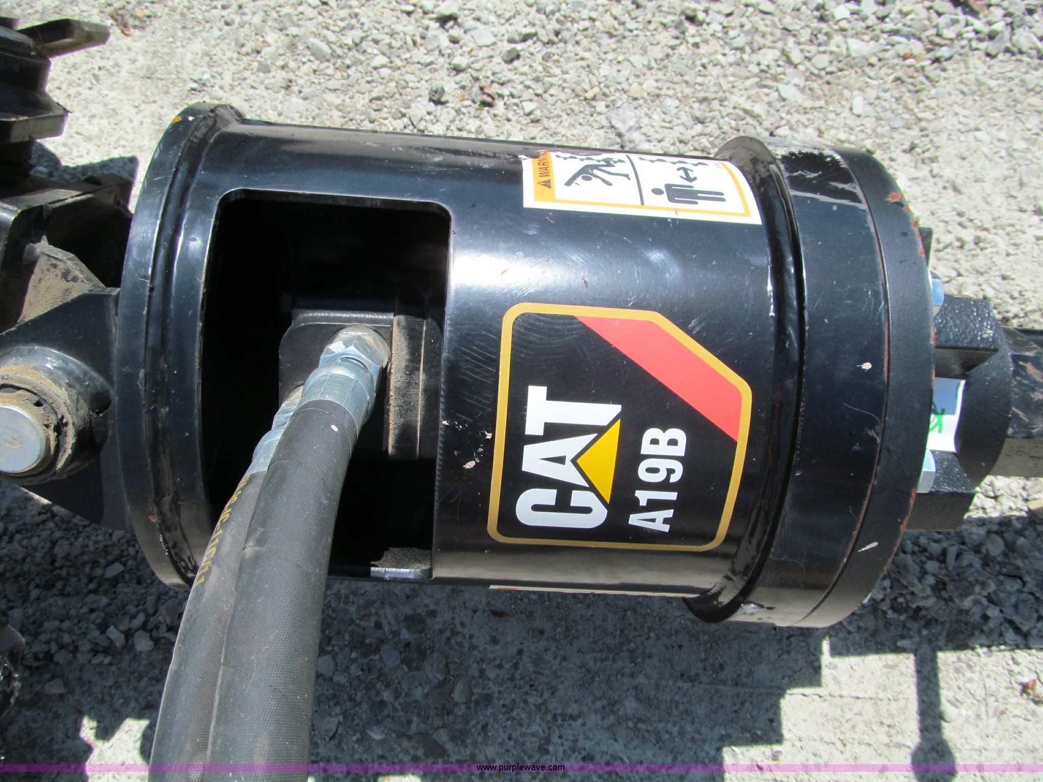 Caterpillar A19B skid steer auger attachment in Appleton, WI Item G2988 sold Purple Wave