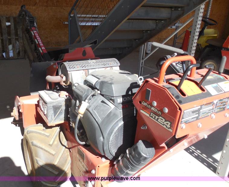 image for item AD9296 2010 Ditch Witch RT24 trencher