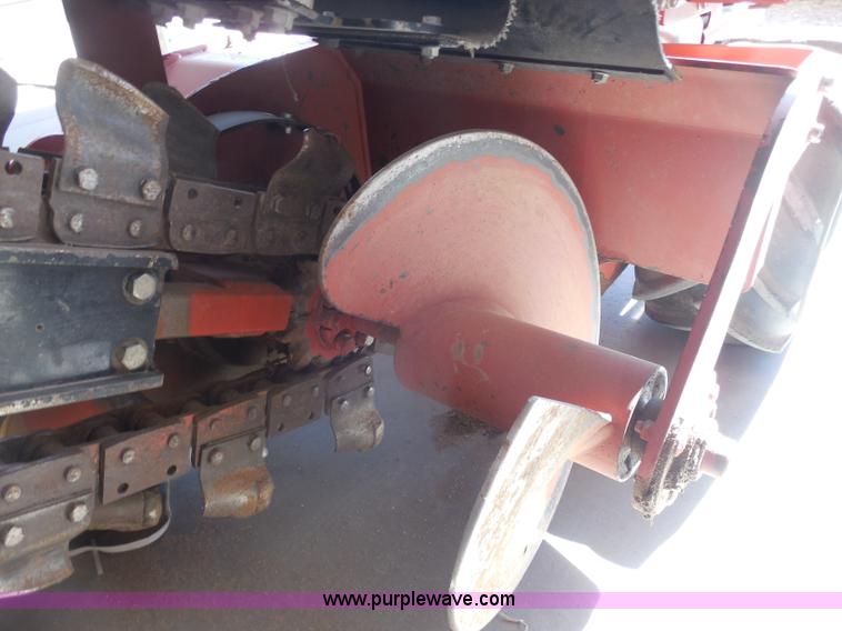 image for item AD9296 2010 Ditch Witch RT24 trencher