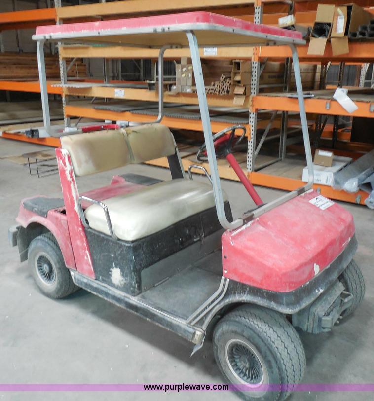 image for item H3133 Golf cart