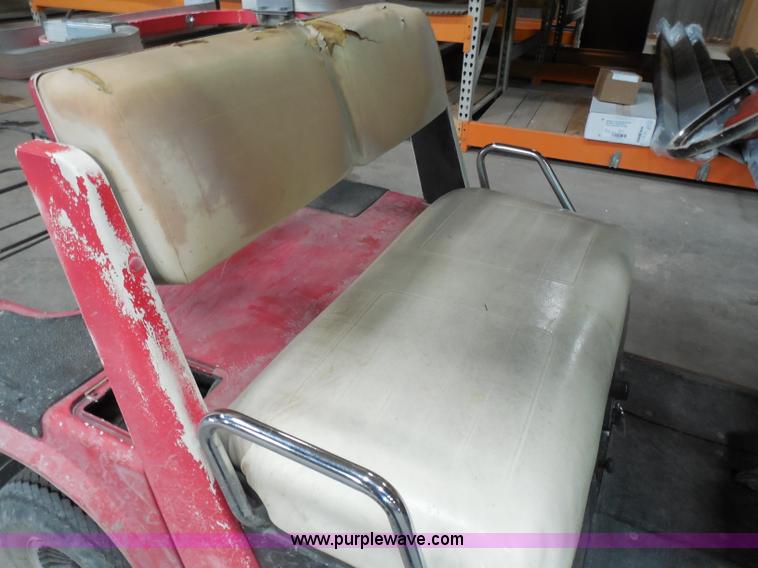 image for item H3133 Golf cart