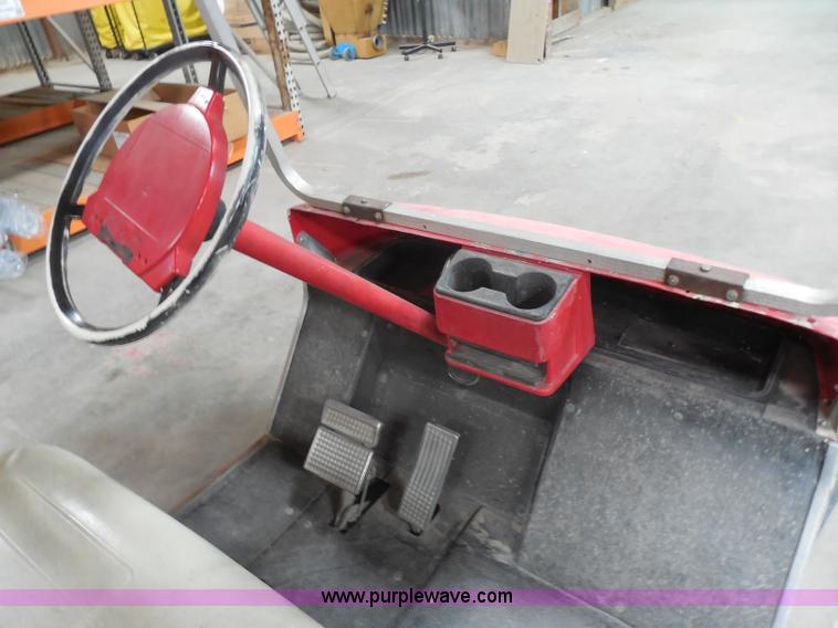 image for item H3133 Golf cart