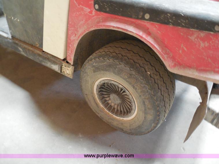 image for item H3133 Golf cart