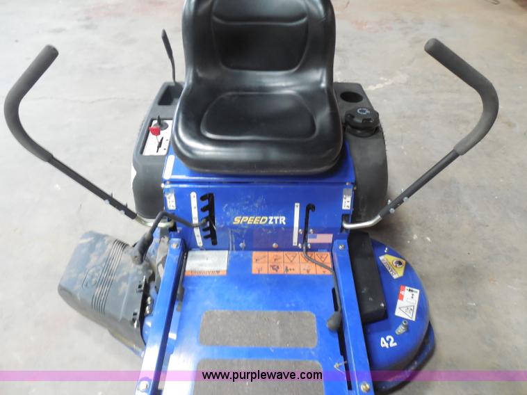 image for item H3134 Dixon Speed 42 ZTR lawn mower