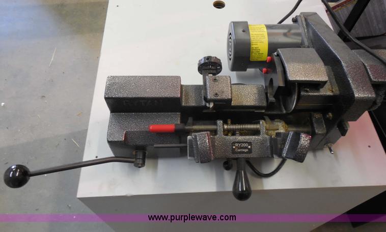image for item H3135 RY200 Carriage key cutter