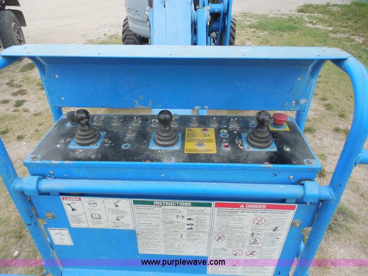 image for item H3138 2008 Genie Z-45/25 boom lift