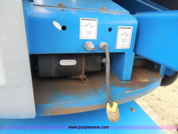 image for item H3138 2008 Genie Z-45/25 boom lift