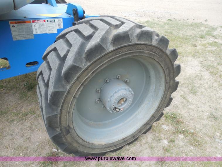 image for item H3138 2008 Genie Z-45/25 boom lift