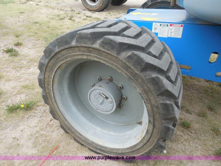 image for item H3138 2008 Genie Z-45/25 boom lift