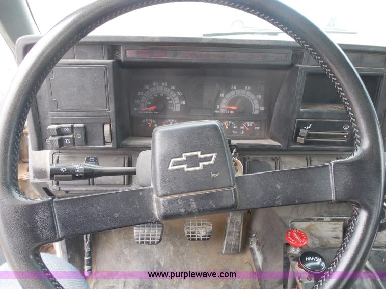image for item H3139 1991 Chevrolet Kodiak dump truck