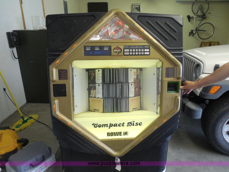 image for item H3142 Rowe AMI CD-100E juke box