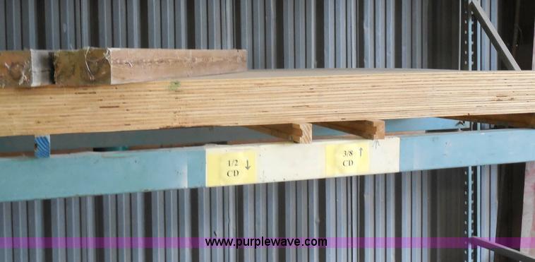 image for item H3143 Assorted wood sheets