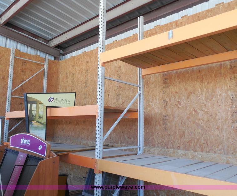 image for item H3154 Assorted warehouse storage and pallet racking