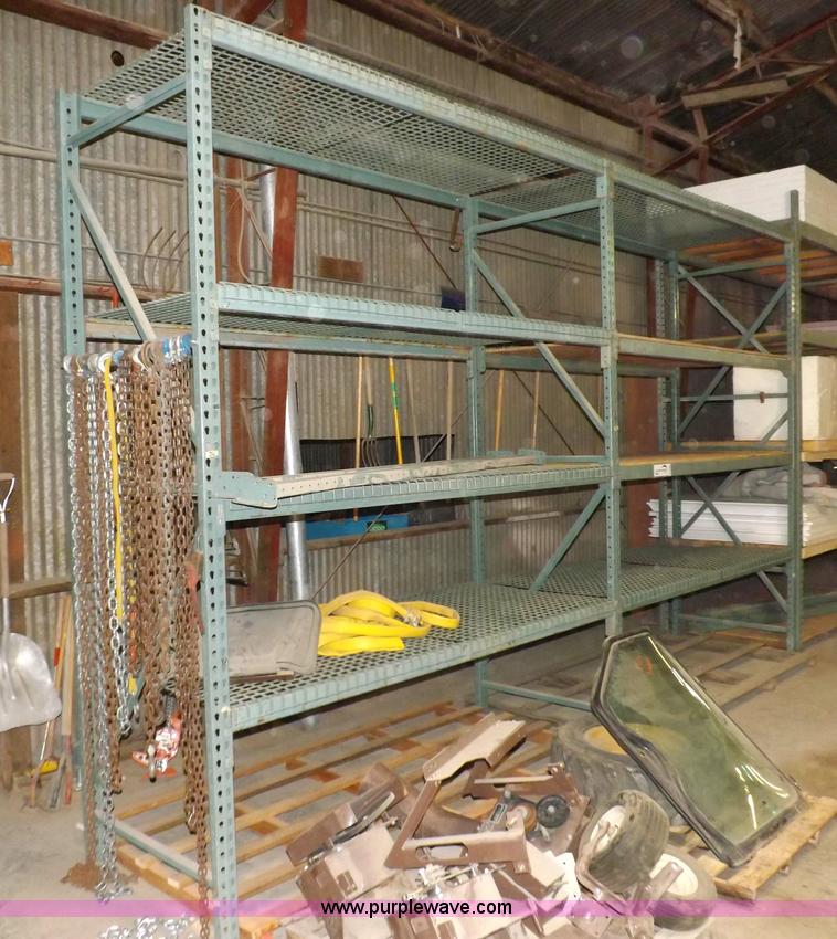 image for item H7042 Pallet racking