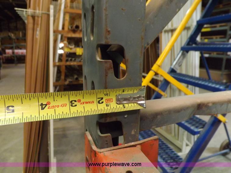 image for item H7044 Pallet racking