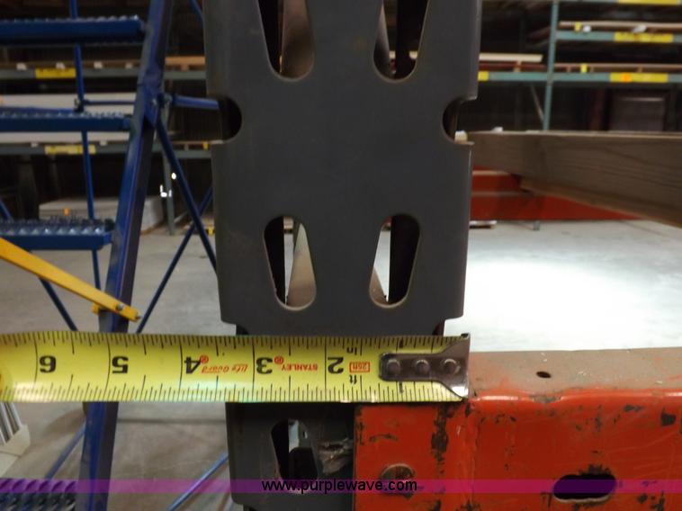 image for item H7044 Pallet racking