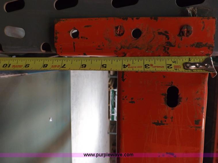 image for item H7044 Pallet racking