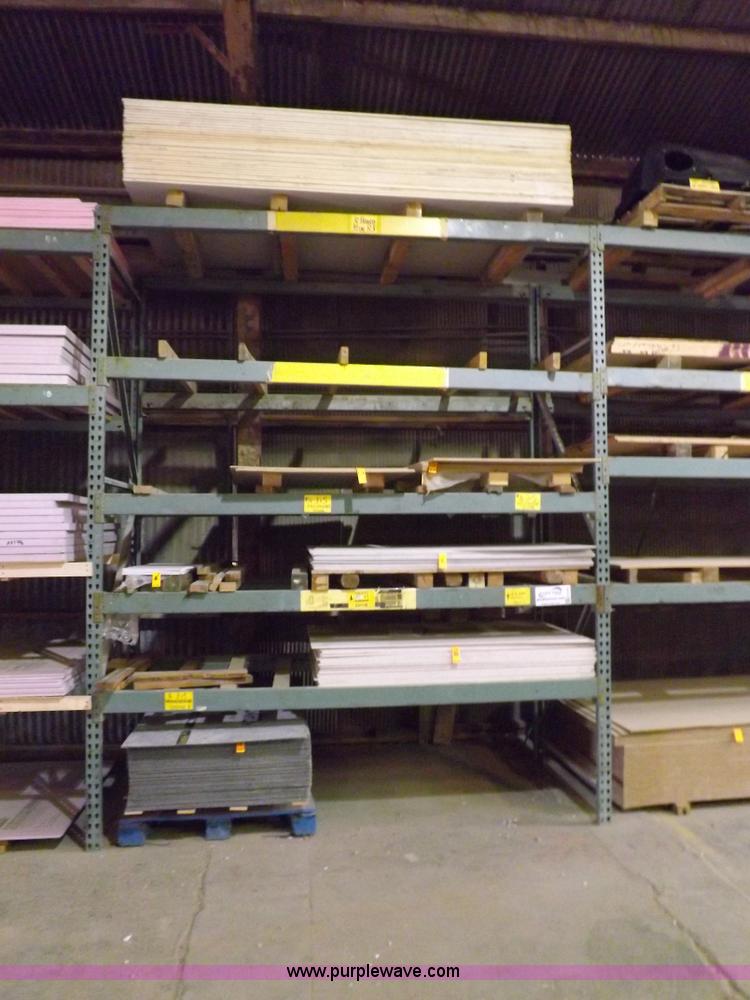 image for item H7045 Pallet racking