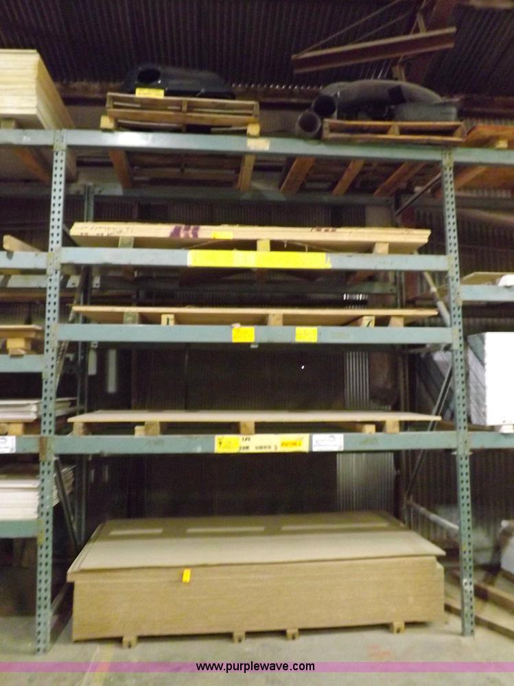 image for item H7045 Pallet racking