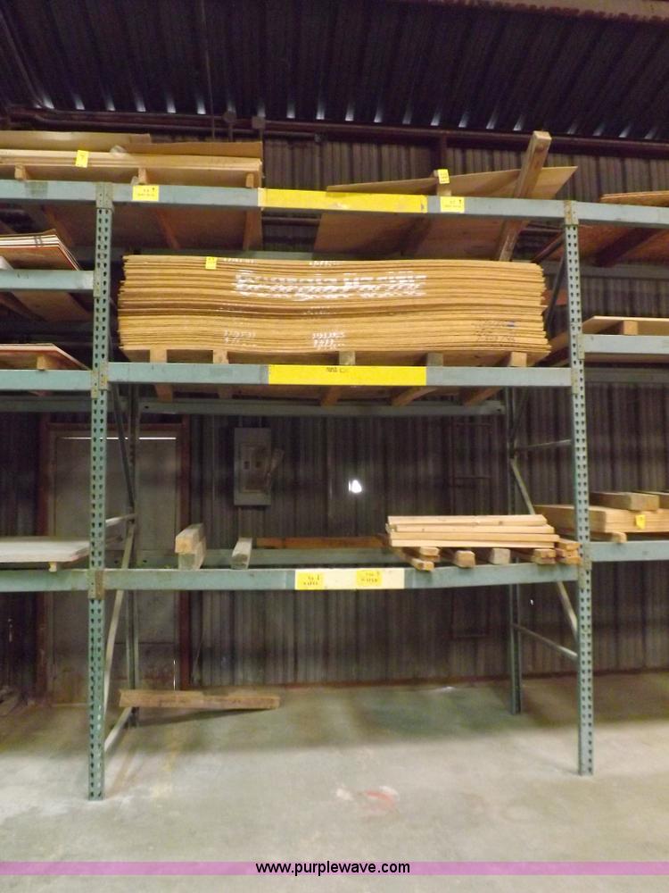 image for item H7045 Pallet racking