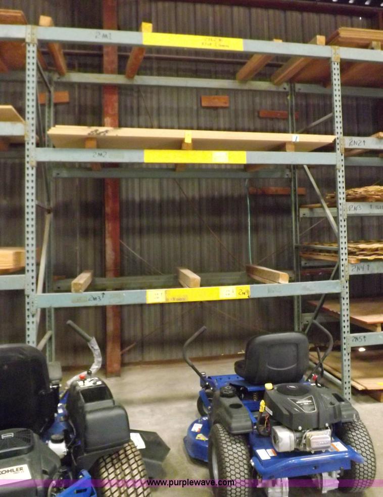 image for item H7045 Pallet racking