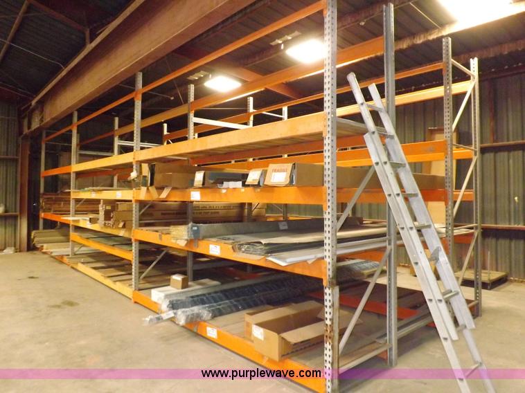image for item H7046 Pallet racking