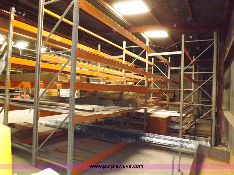 image for item H7046 Pallet racking