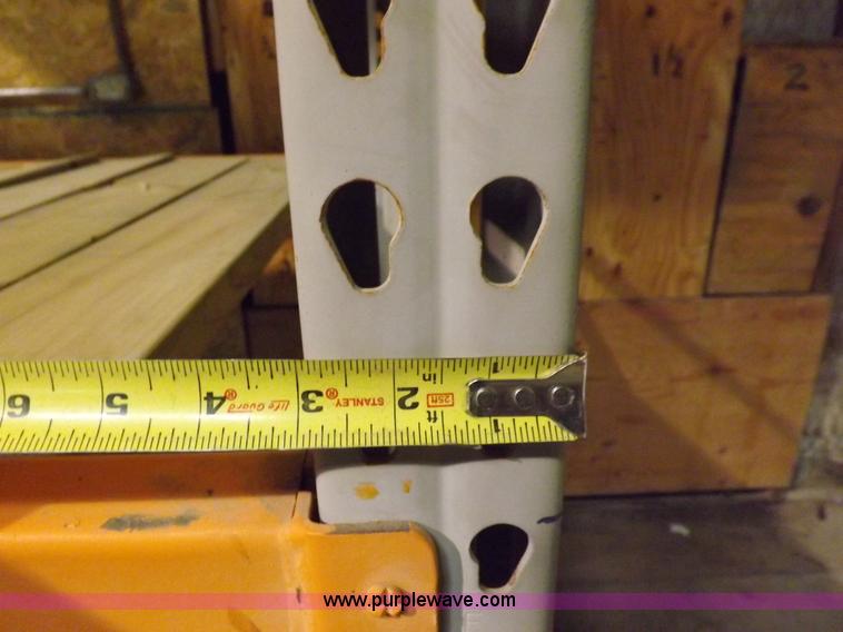 image for item H7046 Pallet racking