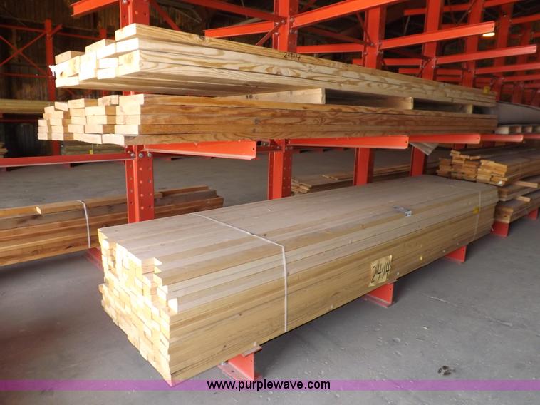 image for item H7057 Assorted white pine lumber